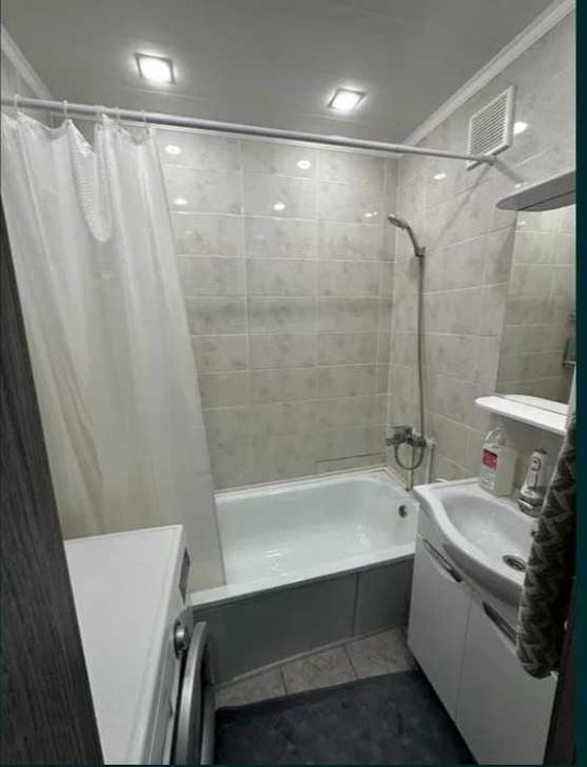 Продается 2х комн.кв на Абая