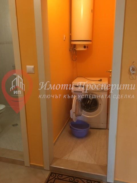 Дава се под наем Четиристаен апартамент в София, Стрелбище - 120 кв.м за 613 € - Снимка #12