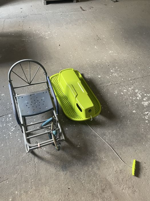 Продам санки детские