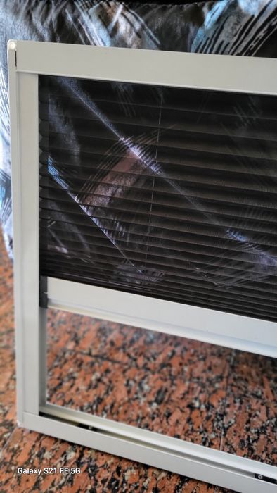 Ролетен комарник 60/60 и 52 /52 с рамките