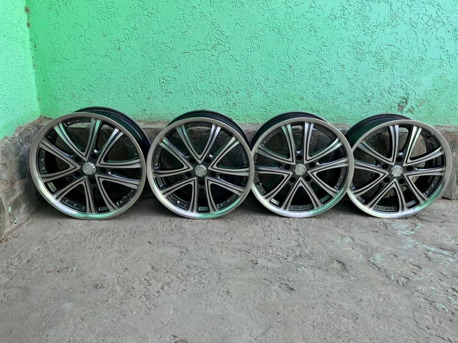 Продаются титановые диски в отличном состоянии