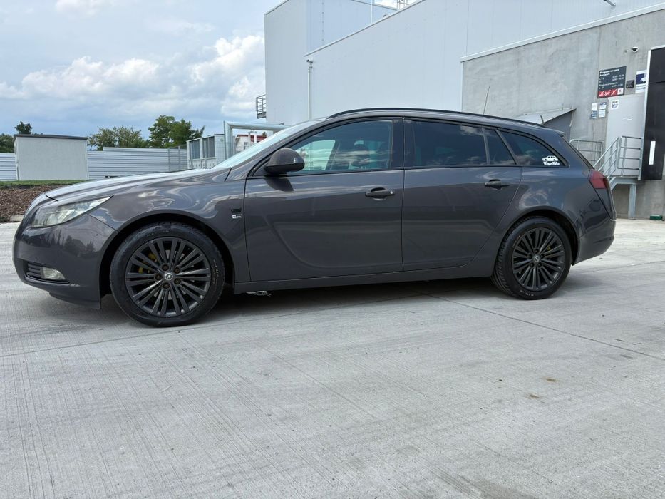 Vând Opel Insignia!