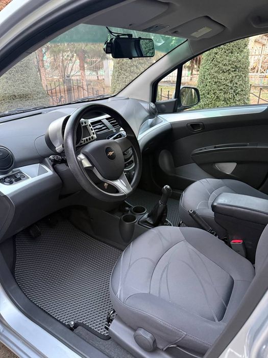 Spark 3-pozitsiya Mexanika. 39.000. Km. Kraskasi toza 100%