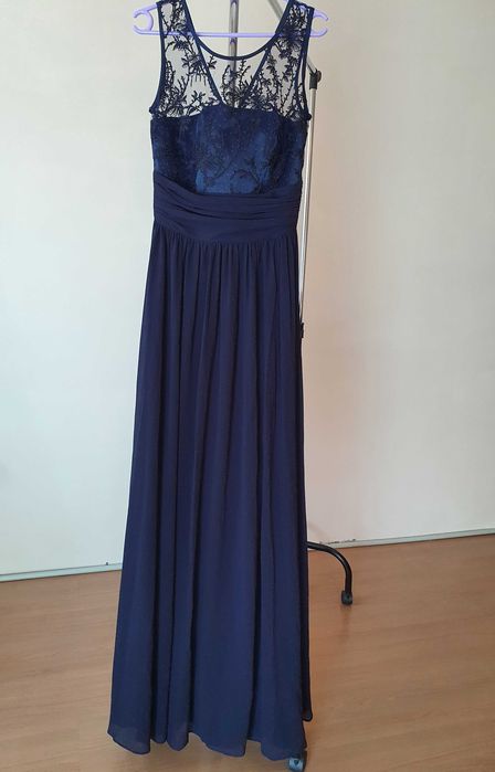 2 елегантни тъмносини рокли