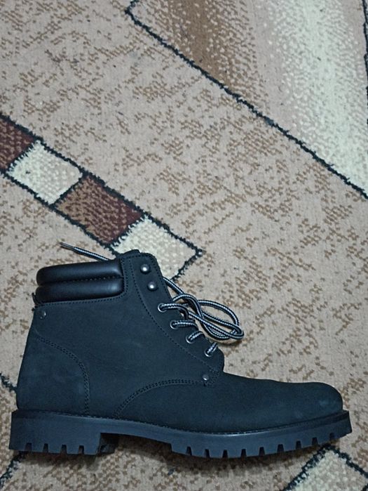 Продам ботинки JACK JONES