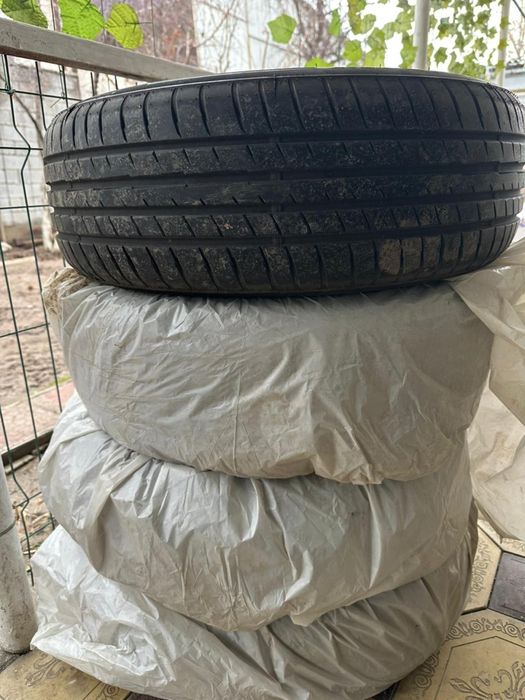 Шины летние на камри