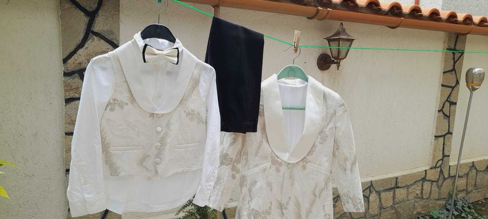 Официално костюмче за 6 г. момченце.