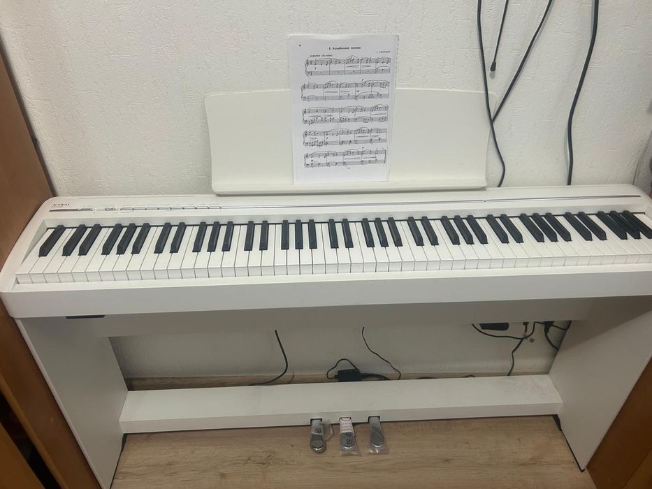 Продаю фортепиано Kawai ES120