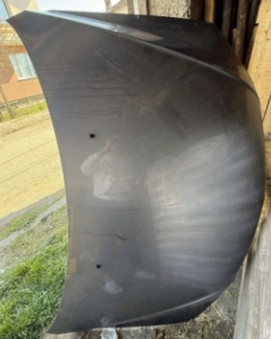 Преден капак за Киа Соренто 2005г