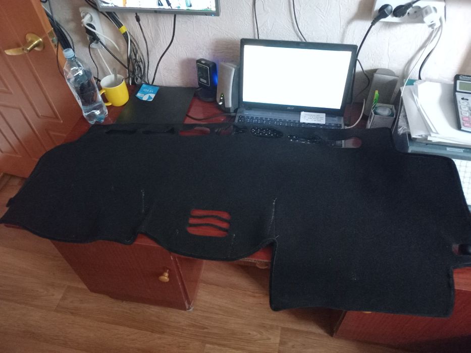 Коврик на панель лексус рх330