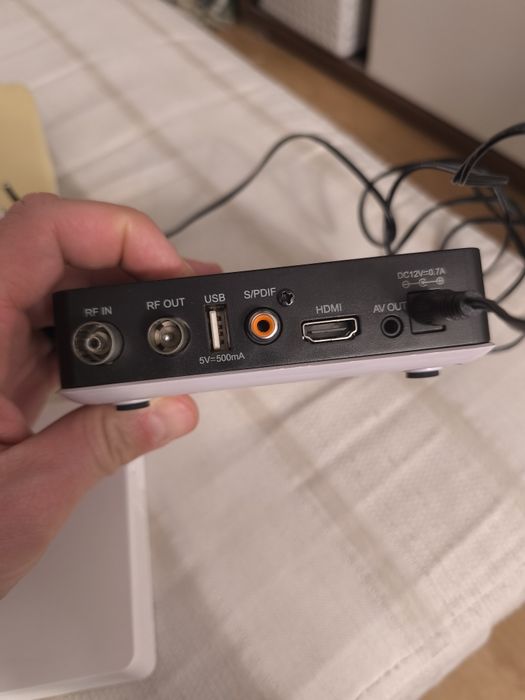 Vând ruter marca proprie Digi