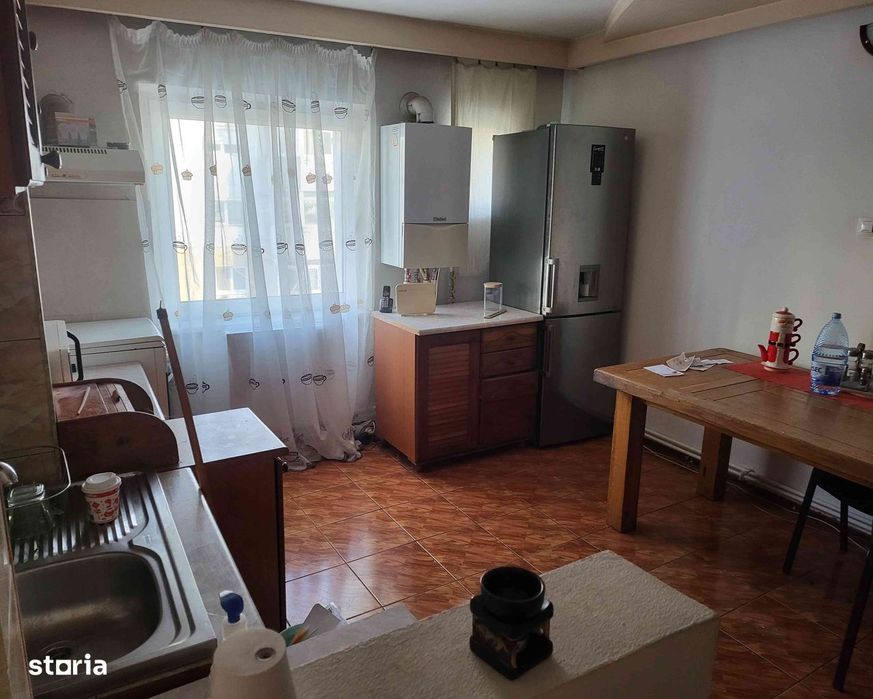 Apartament 2 camere decomandate 64 MP Utili Tazlaului