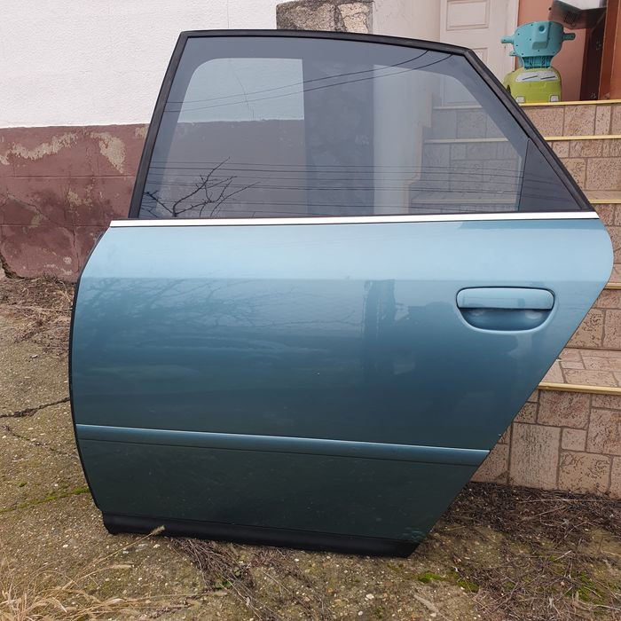 Задна лява врата от Ауди А6 С5