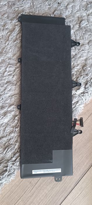 Батарея на Asus rog zephyrus gx701