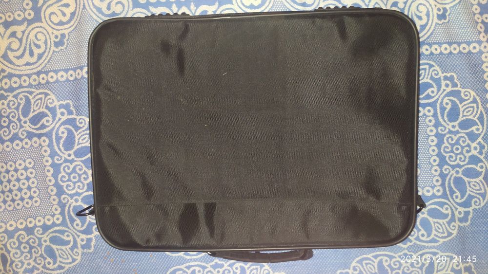 продам сумку для ноутбука
