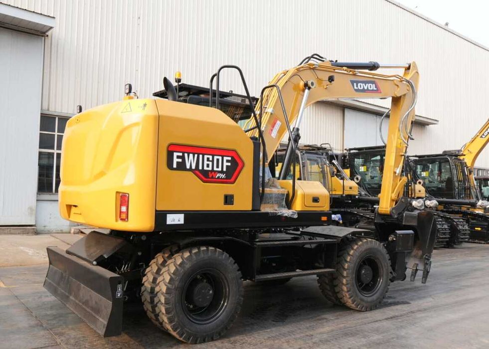 Колесный Экскаватор LOVOL FW160F