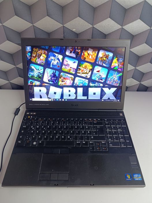 Laptop light gaming sau editări dell m 4700 Intel i7 cu 16 GB RAM
