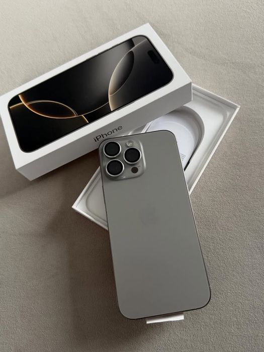 iphone 16 pro max 256gb срочно