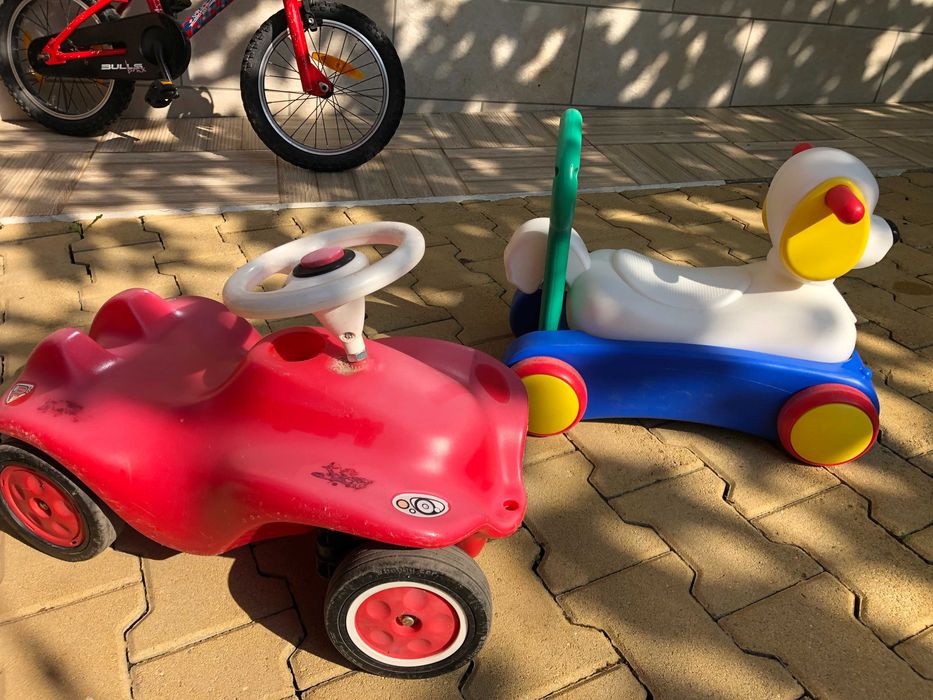 Детски четириколки за бутане