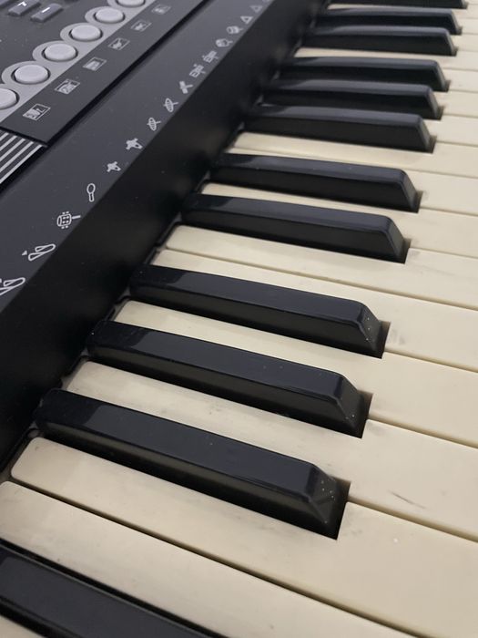 Синтезатор 5 октавный