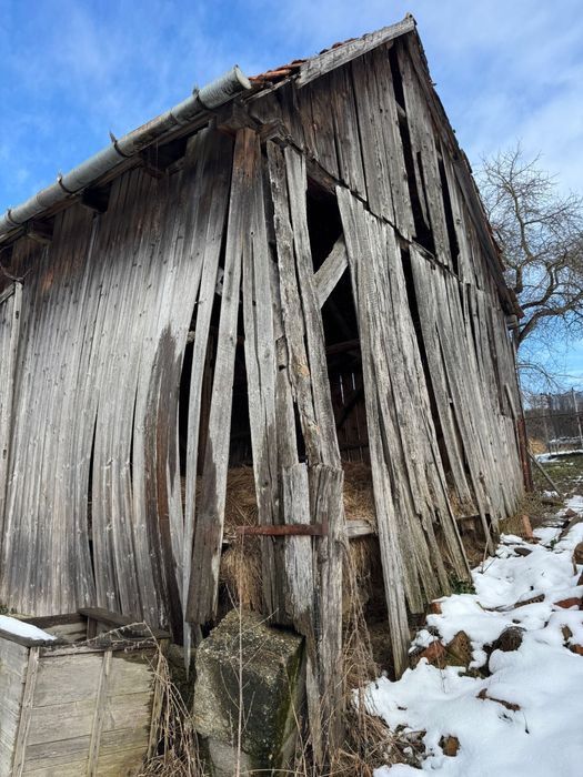 Sura din lemn de vanzare