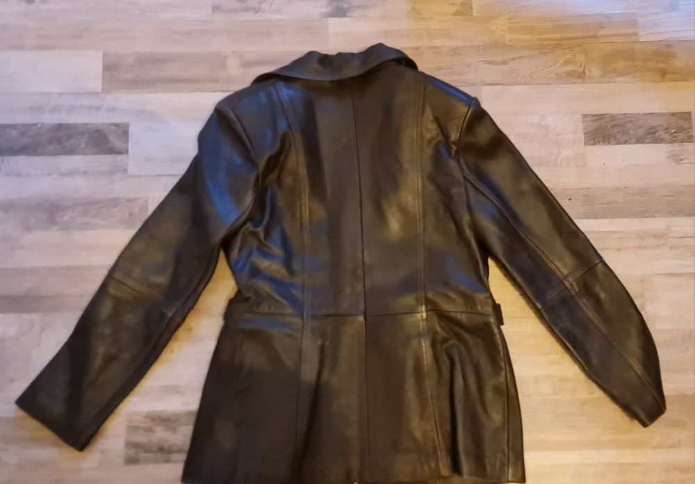 Jacheta/Sacou de piele