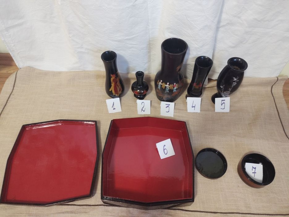 Coletie lemn de piper lacuit vopsit manual vaza si casete VIETNAM