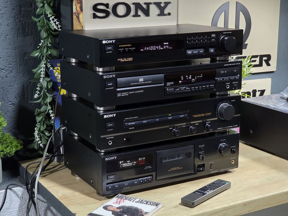 Linie audio SONY, amplificator ta-f235r, cd player cdp-297, tuner st-s211, deck  tc-k311 telecomanda  hifi stereo sistem