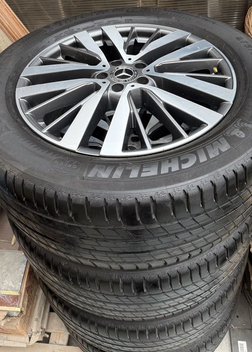 Комплект диск с балоном от Mercedes-Benz Michelin 275/50/20
