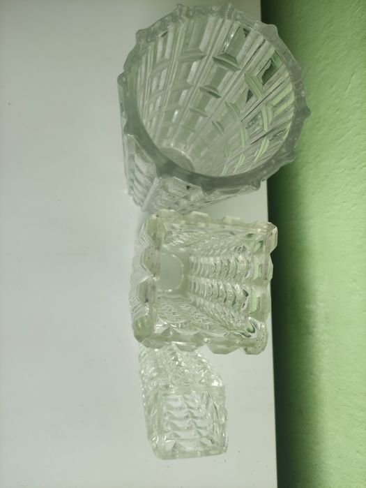 Стъклени вази - три вази