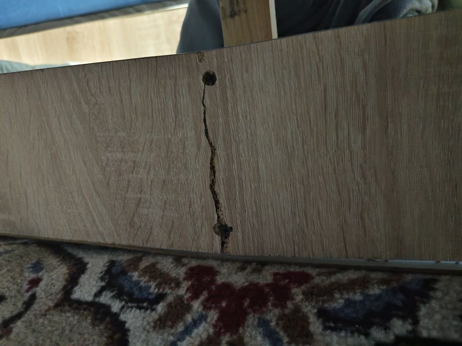 Продам диван в хорошем состоянии