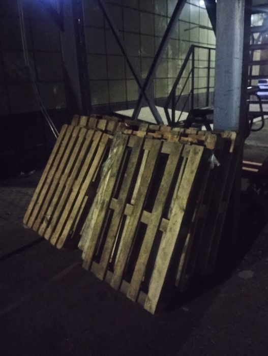 СРОЧНО! 11 целых поддонов за 5 000 ₸ (отдаю все разом)