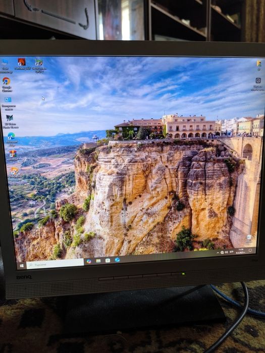 Видео карта Asus AMD Radeon R9 270X