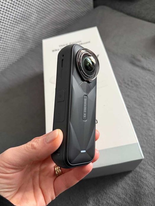 Insta360 X5 8k 360 Action Cam - garantie 1 an şi jumătate