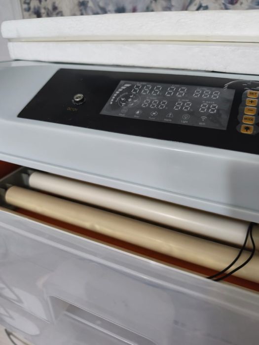 Продаётся инкубатор