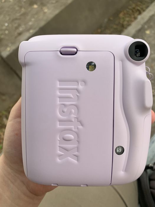 Полароид Instax mini