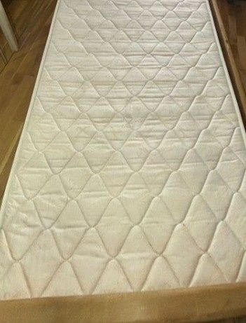 Pat fără saltea 90×200 și 90/190 și Canapea extensibila