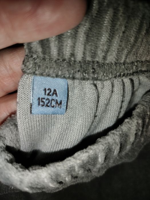 Pijama NKY 152 cm catifea nou fără eticheta