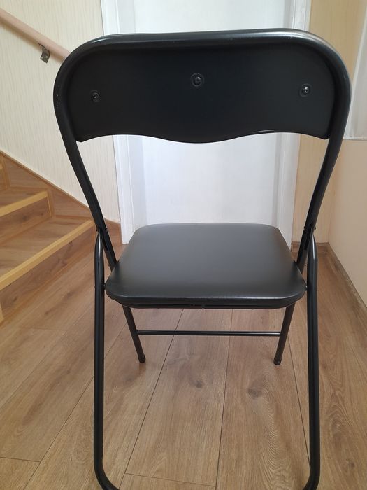 Сгъваем стол  Намаление