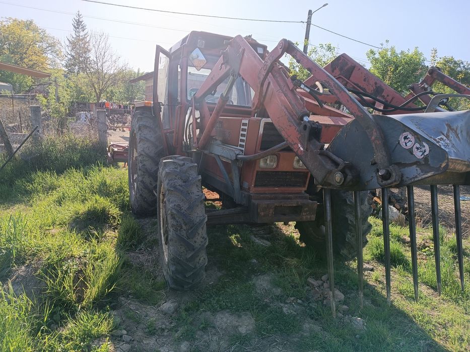 Fiat 880-5 tractor