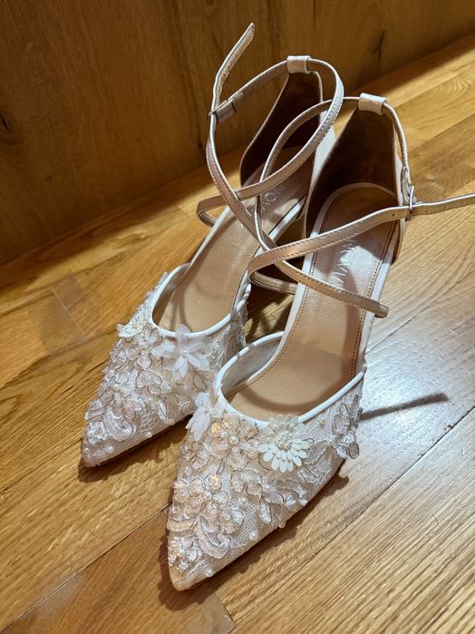 Pantofi de mireasa Novias