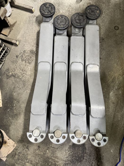 Двухстоечный автоподъемник