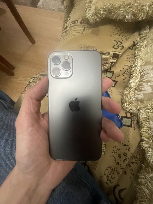 Продам iphone 12 pro 128gb