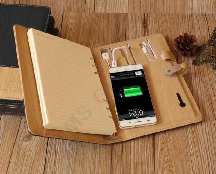 ежедневник с зарядкой/блокнот USB-накопителем и ручка/подарок мужчине