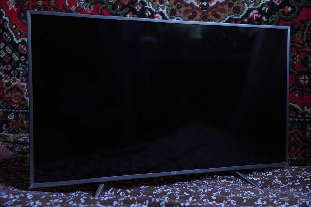 Телевизор Yasin 40" (102 см) Smart TV Full HD