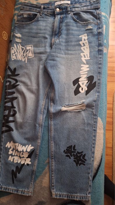 Blugi Breshka marime 40
