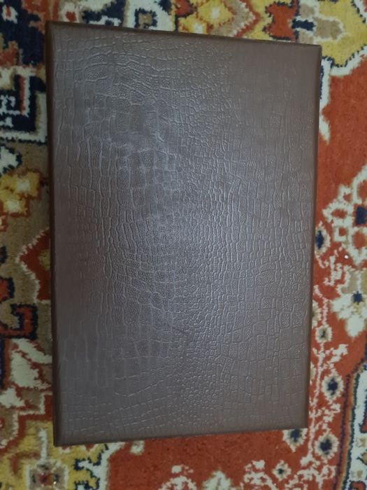 Продаётся набор ложек и вилок.