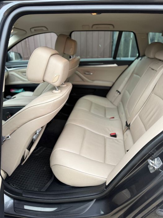 BMW SERIA 5 F11 520D