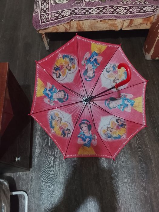 Продам зонтик vhhfgh