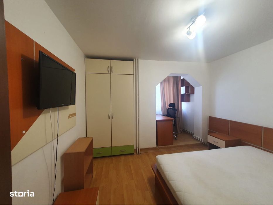Apartament 2 camere decomandat, 52 mp, Bulevardul Independenței, UMF,